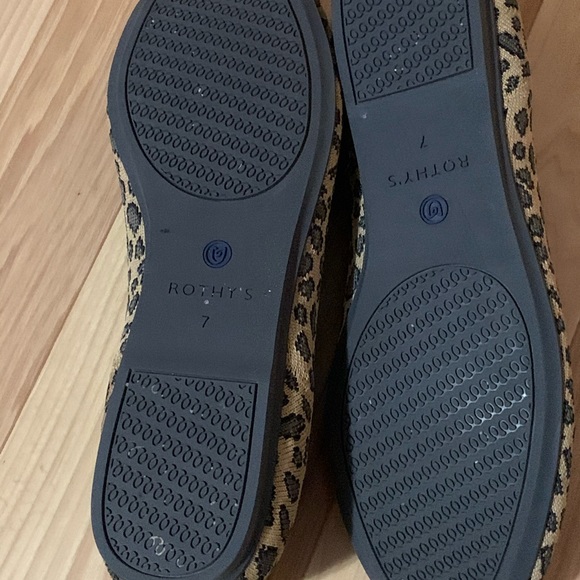 Rothy’s Spotted “The Flat” Size 7 - Picture 2 of 2